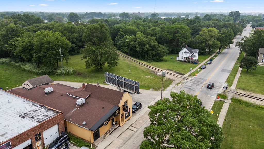 481 N Schuyler Avenue Property Photo 2