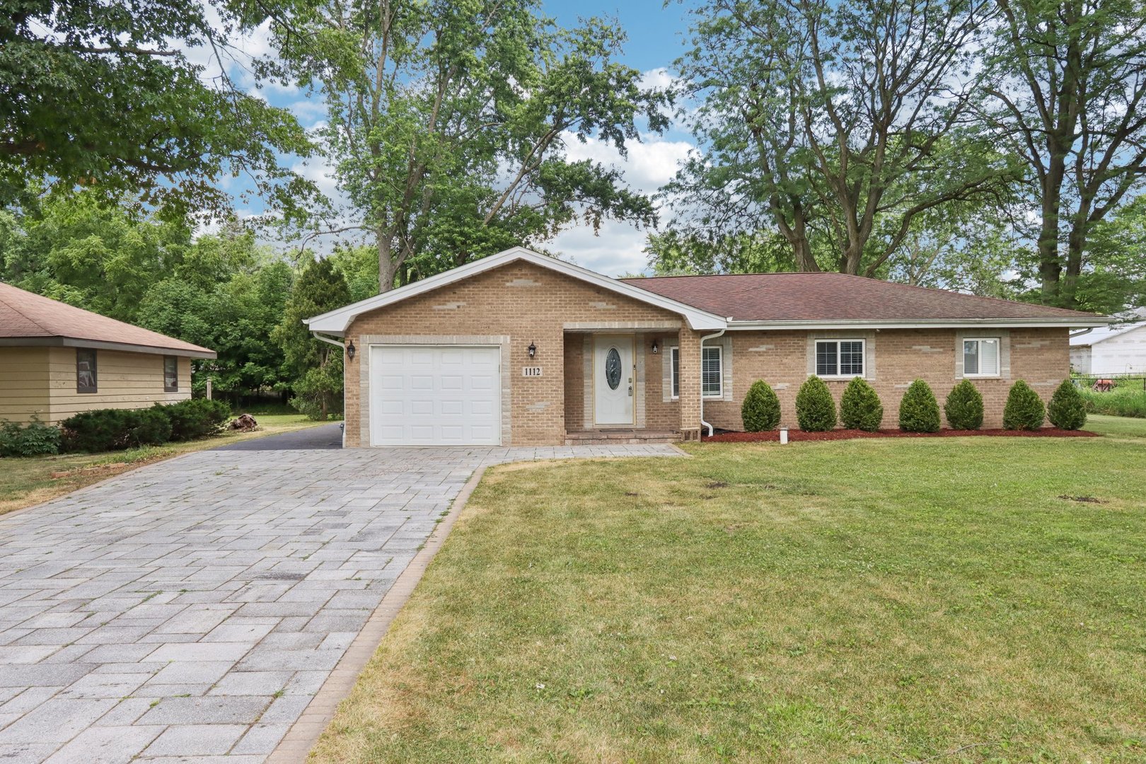 1112 Rosary Lane Property Photo 1