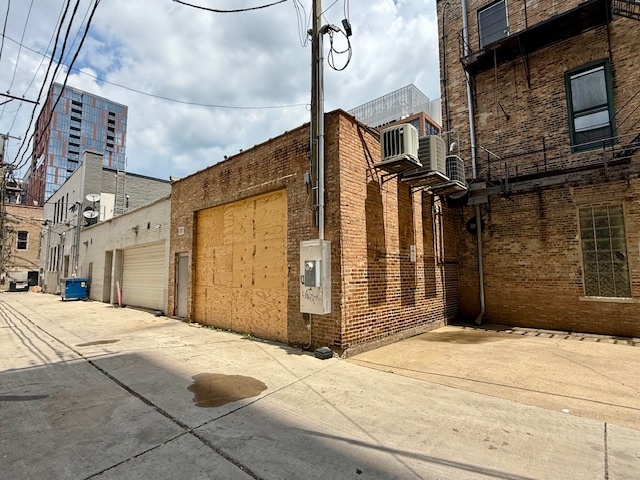 116 N Aberdeen Street Property Photo 12