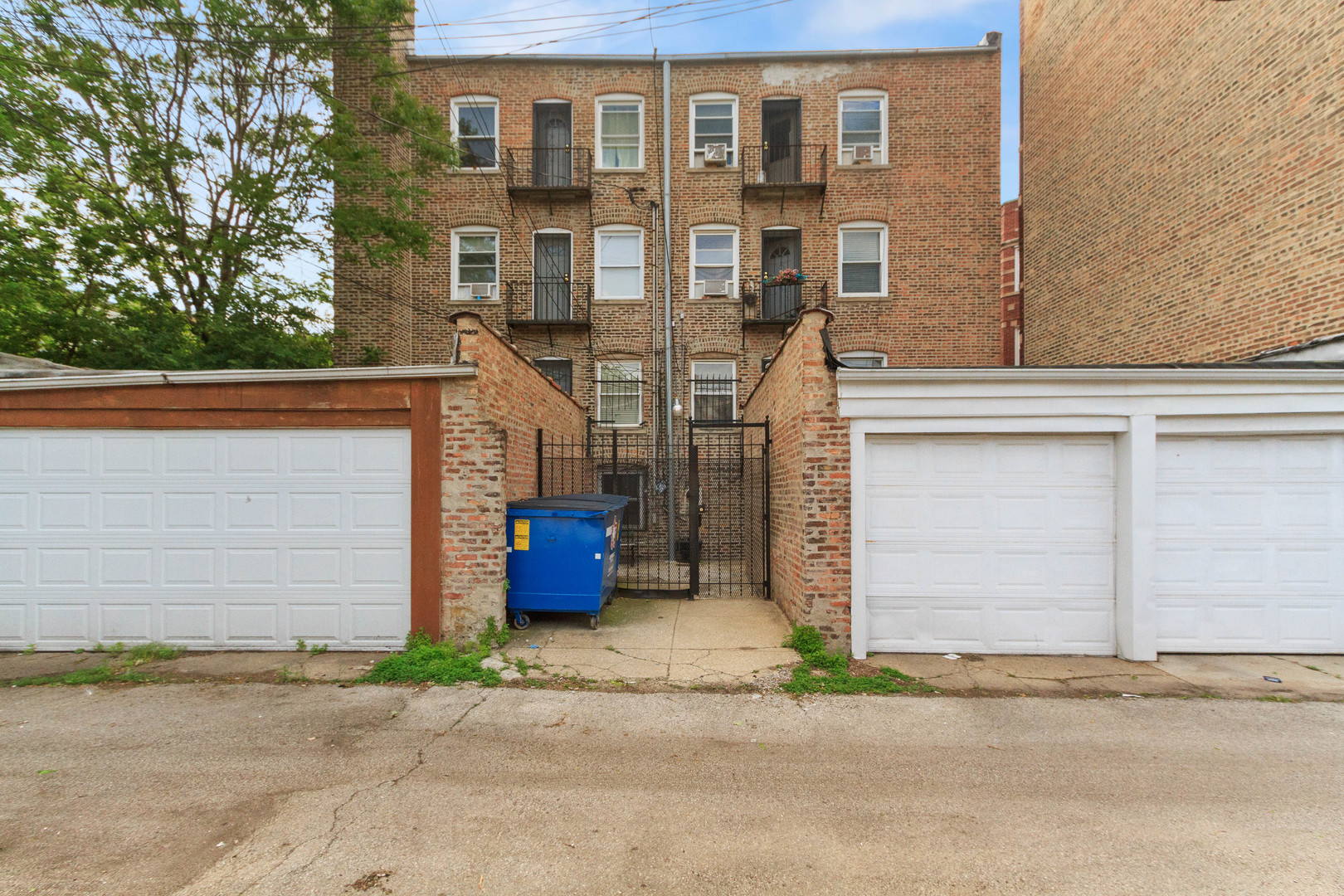 7317-19 S Luella Avenue Property Photo 25