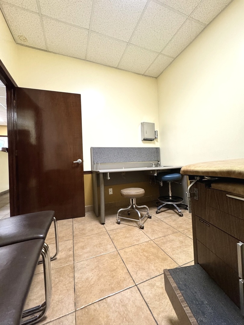6238 Cermak Rd Road Property Photo 15