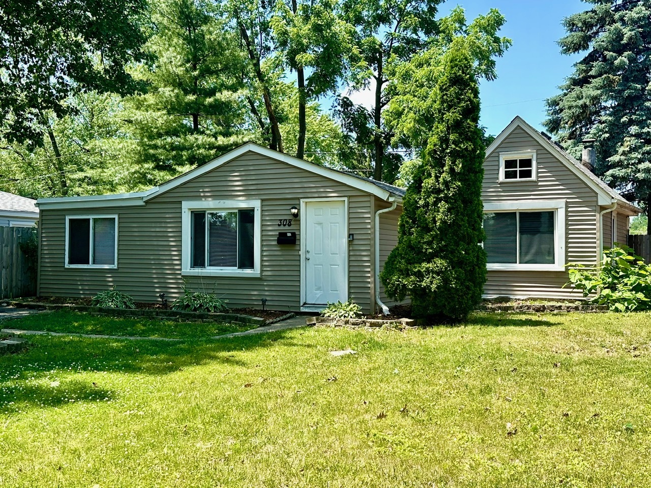 308 N Clifton Avenue Picture