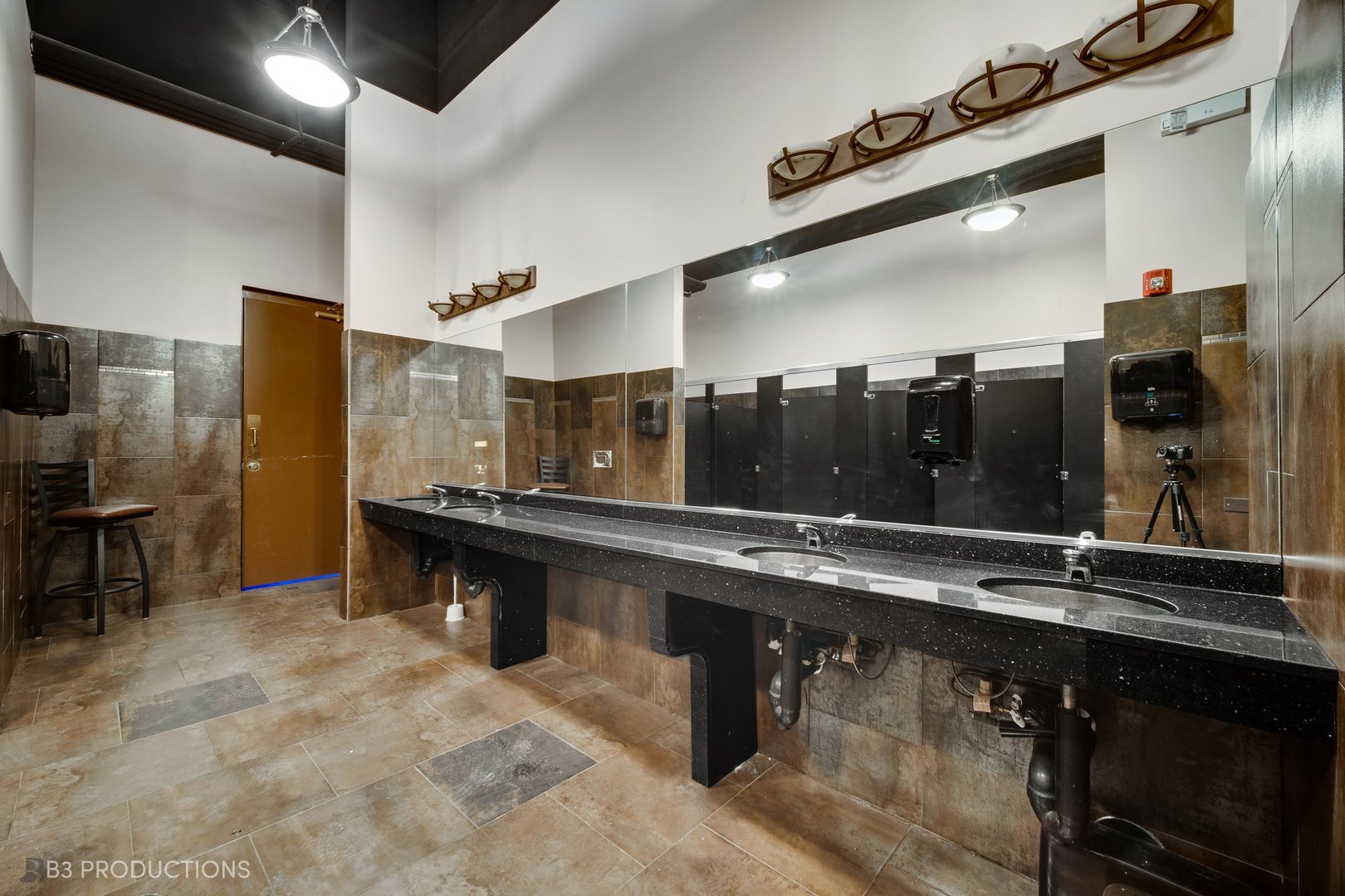 12054 S Doty Avenue Property Photo 35