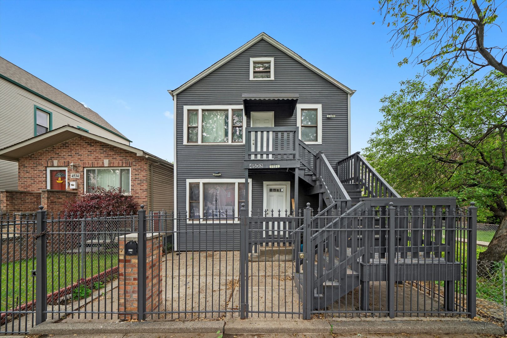4532 S Laflin Street Property Photo 1