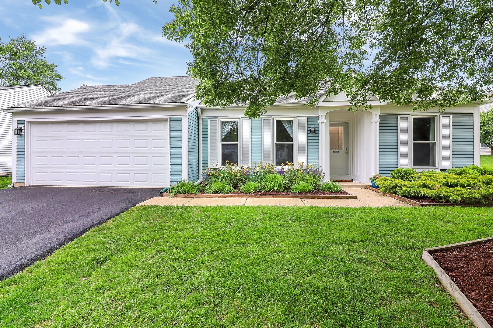2280 Bannister Lane Property Photo 1
