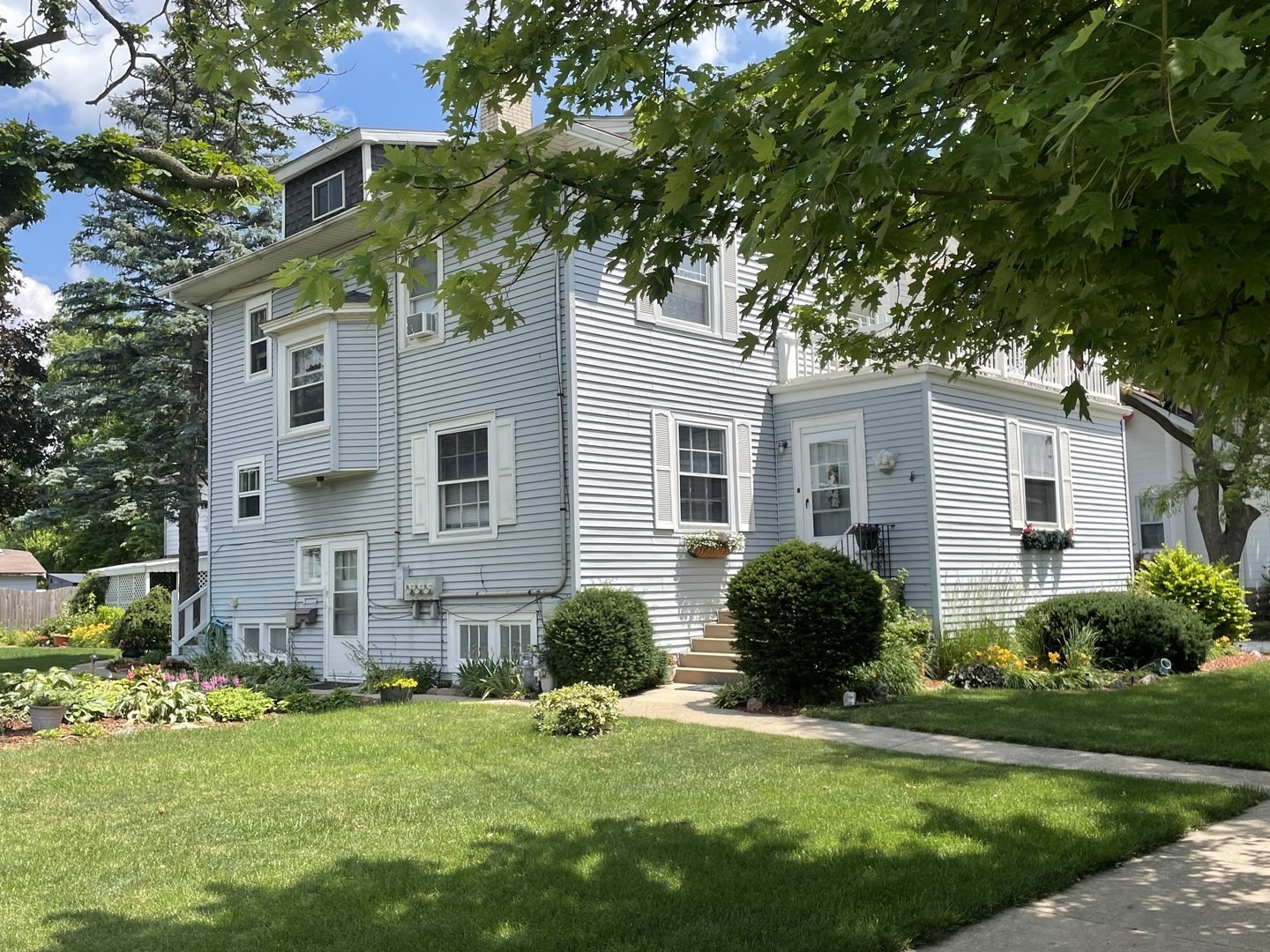6872 173rd Street Property Photo 1