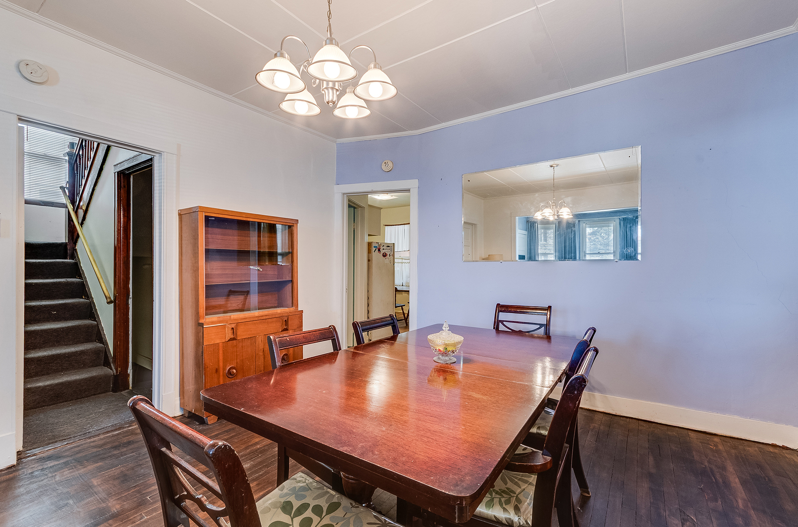 5145 S Troy Street Property Photo 6