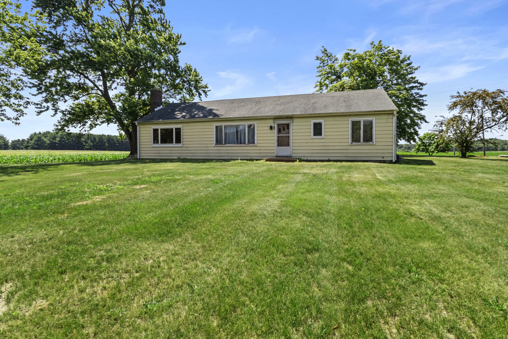 2489 E Us Highway 52 Property Photo 1