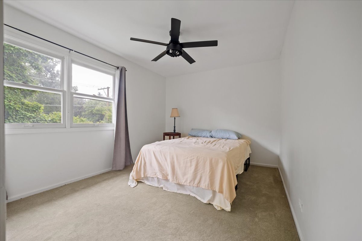 1n730 Macqueen Drive Property Photo 17