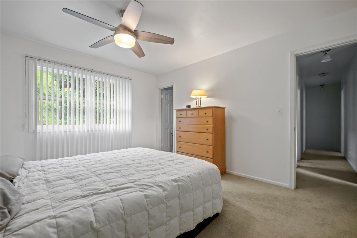 1n730 Macqueen Drive Property Photo 19