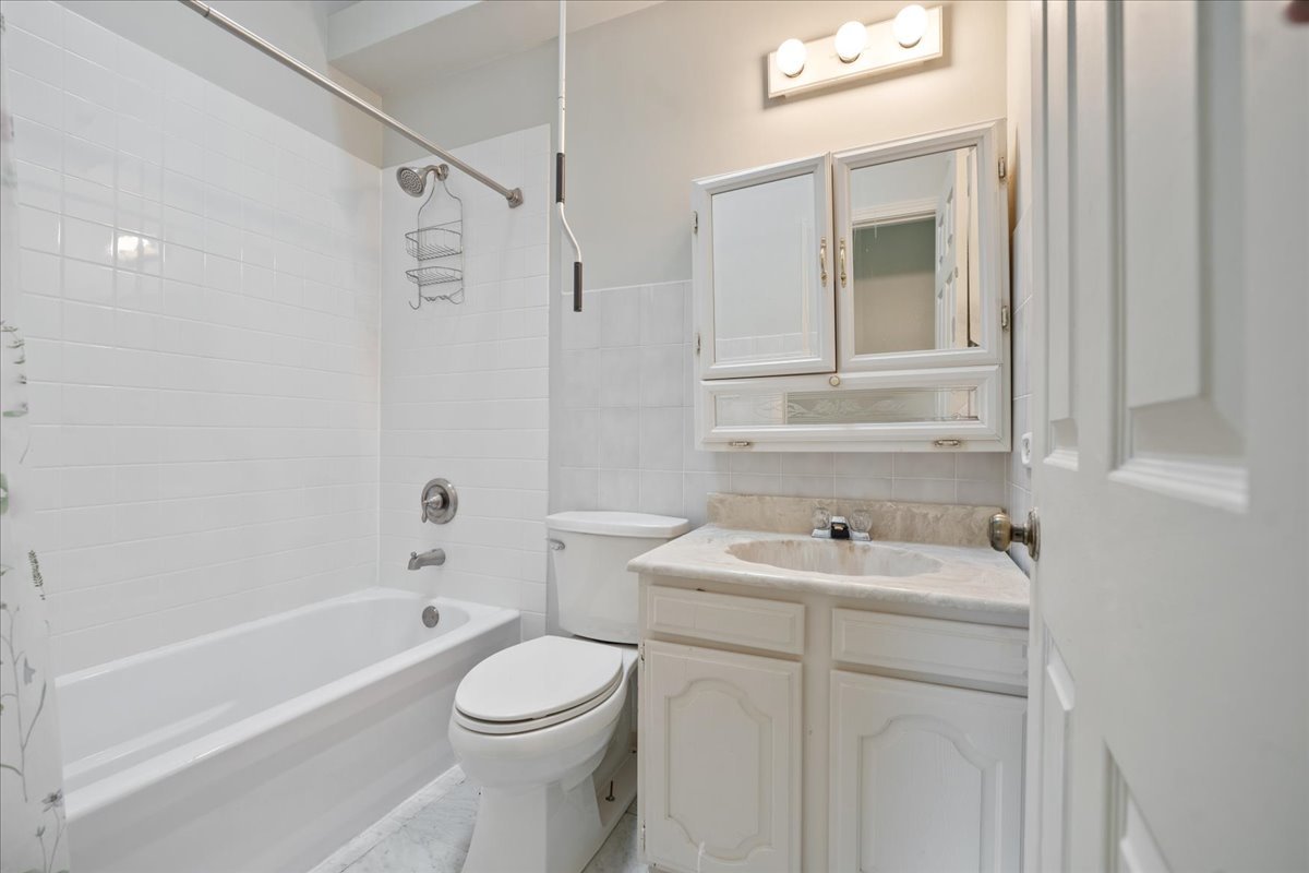 1n730 Macqueen Drive Property Photo 22