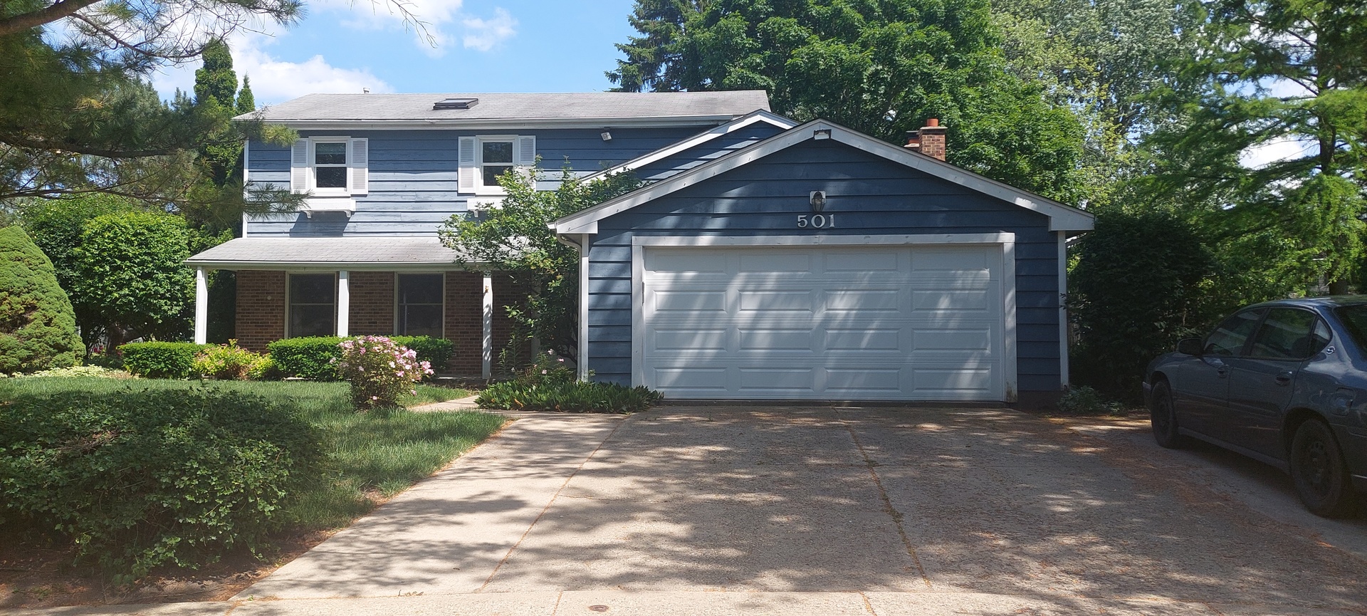 501 Hemlock Ln