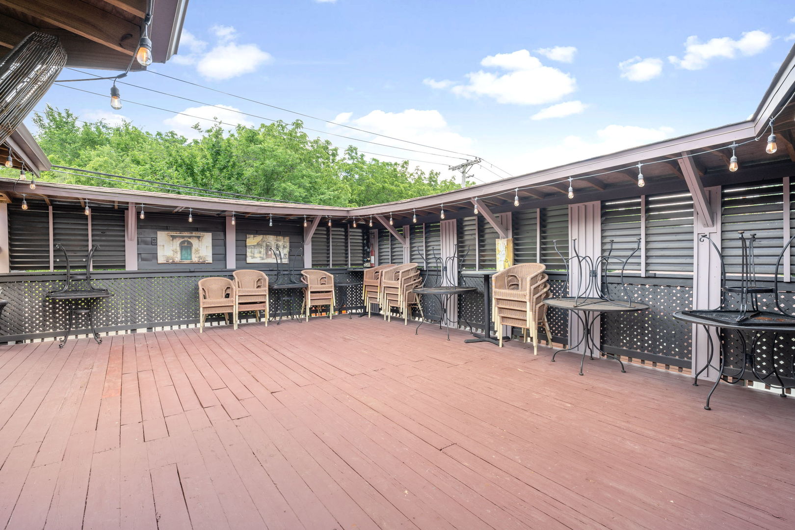 8116 Archer Avenue Property Photo 19