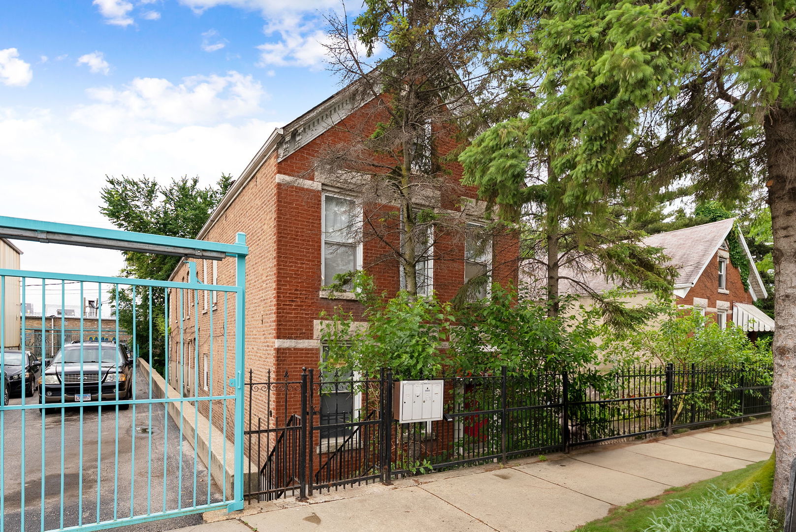 2421 W 21st Place Property Photo 18