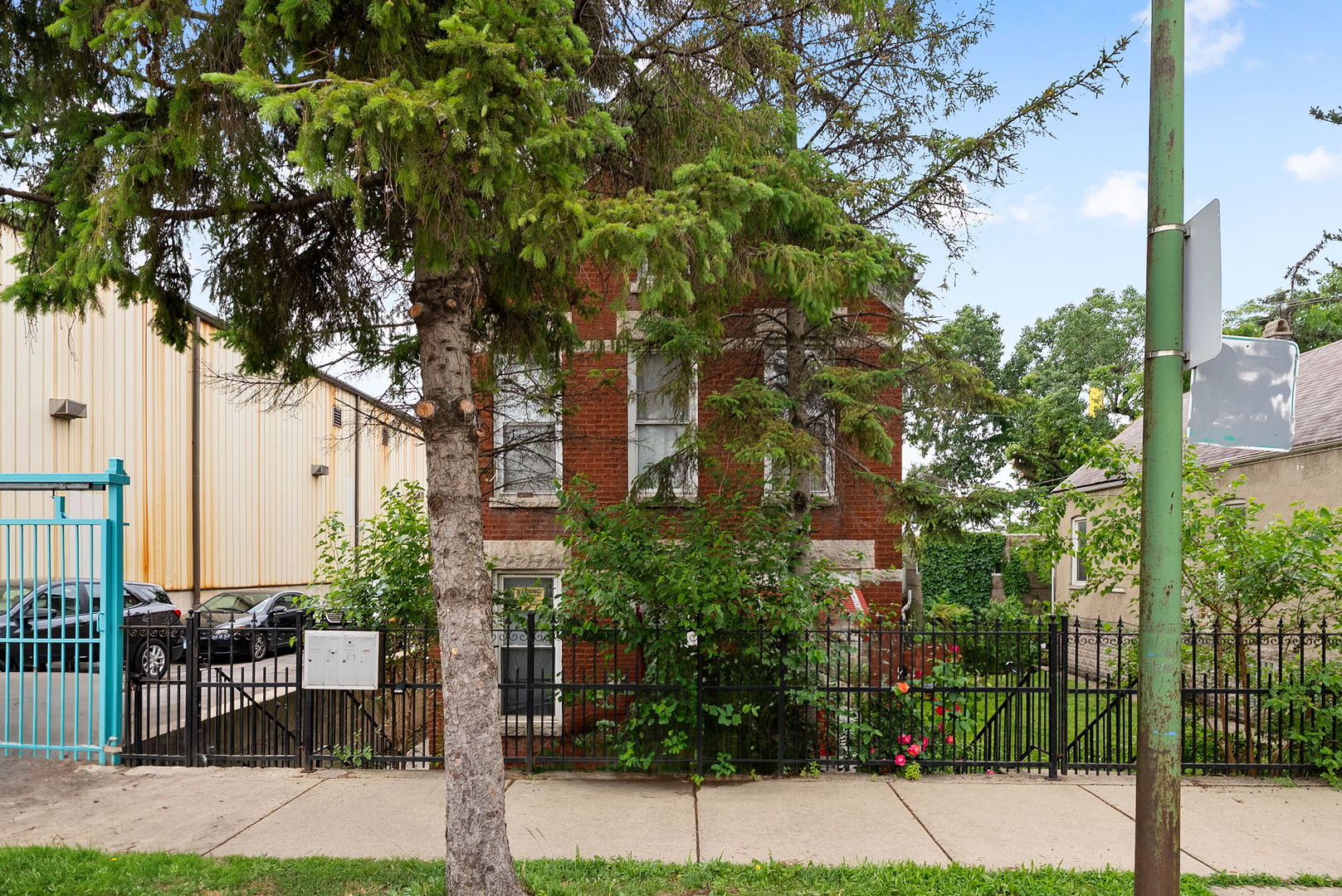 2421 W 21st Place Property Photo 25