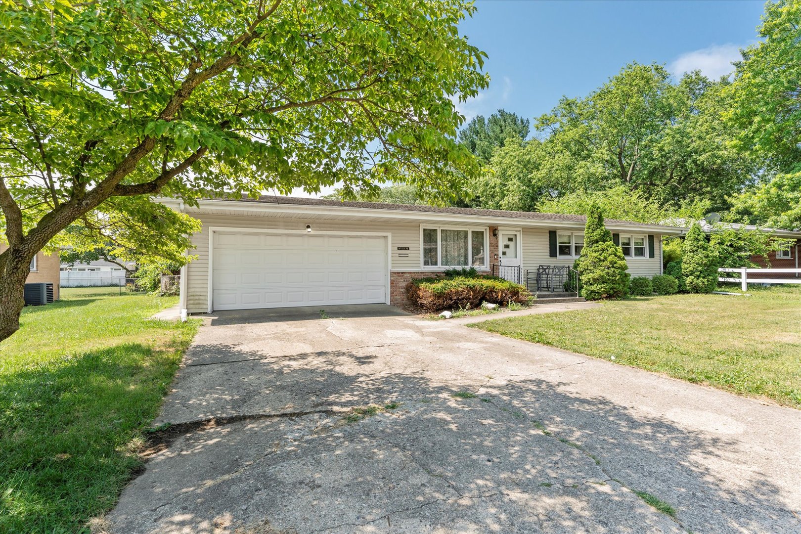 1356 Briarcliff Drive Property Photo 1