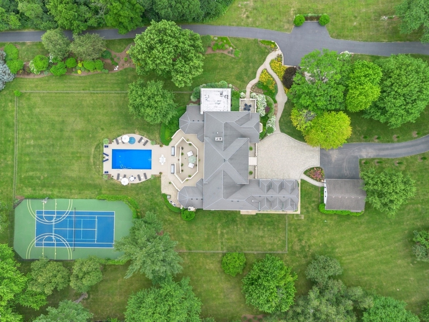 5N113 Burr Road Property Image