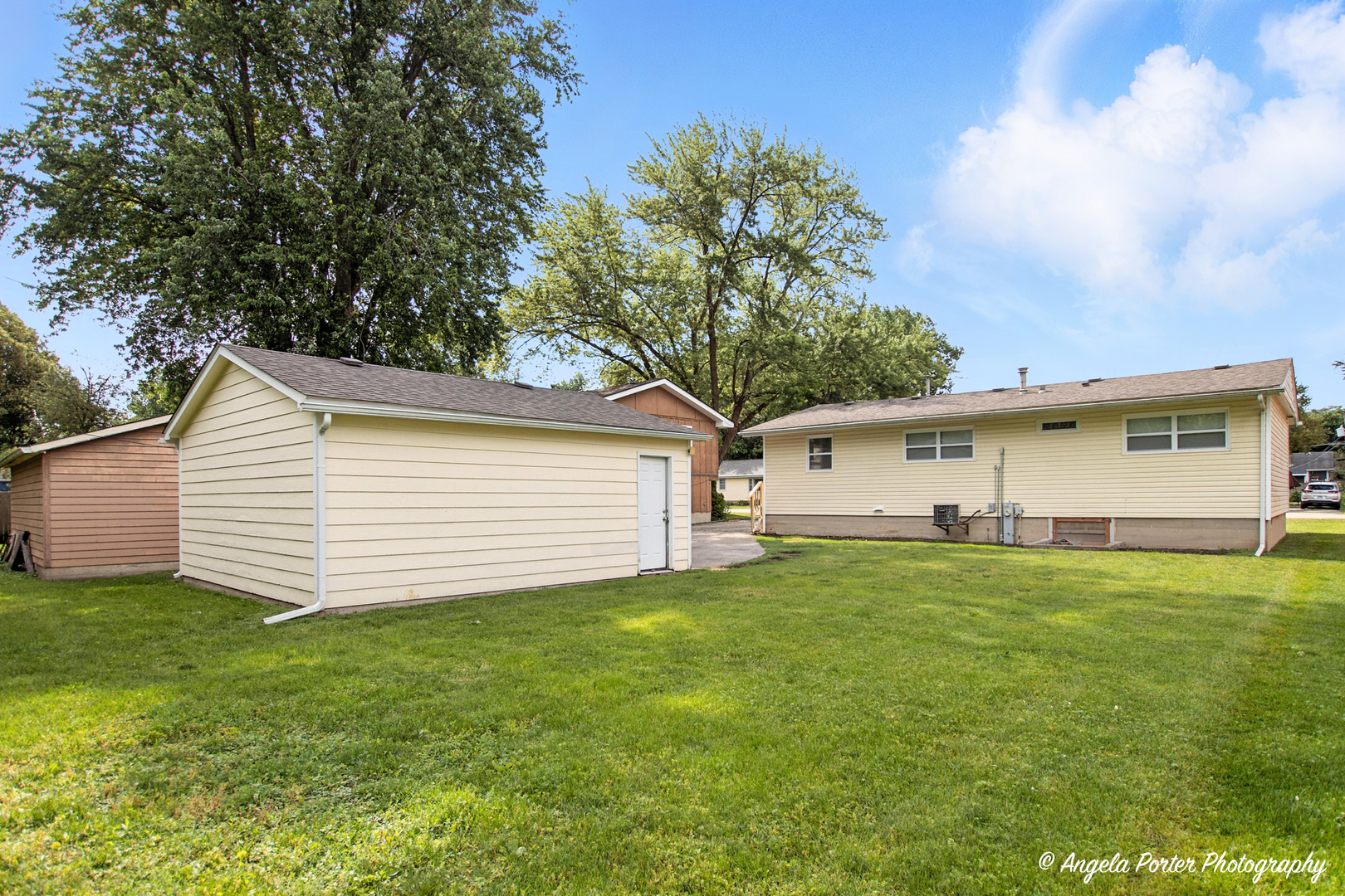 4420 Clearview Drive Property Photo 5