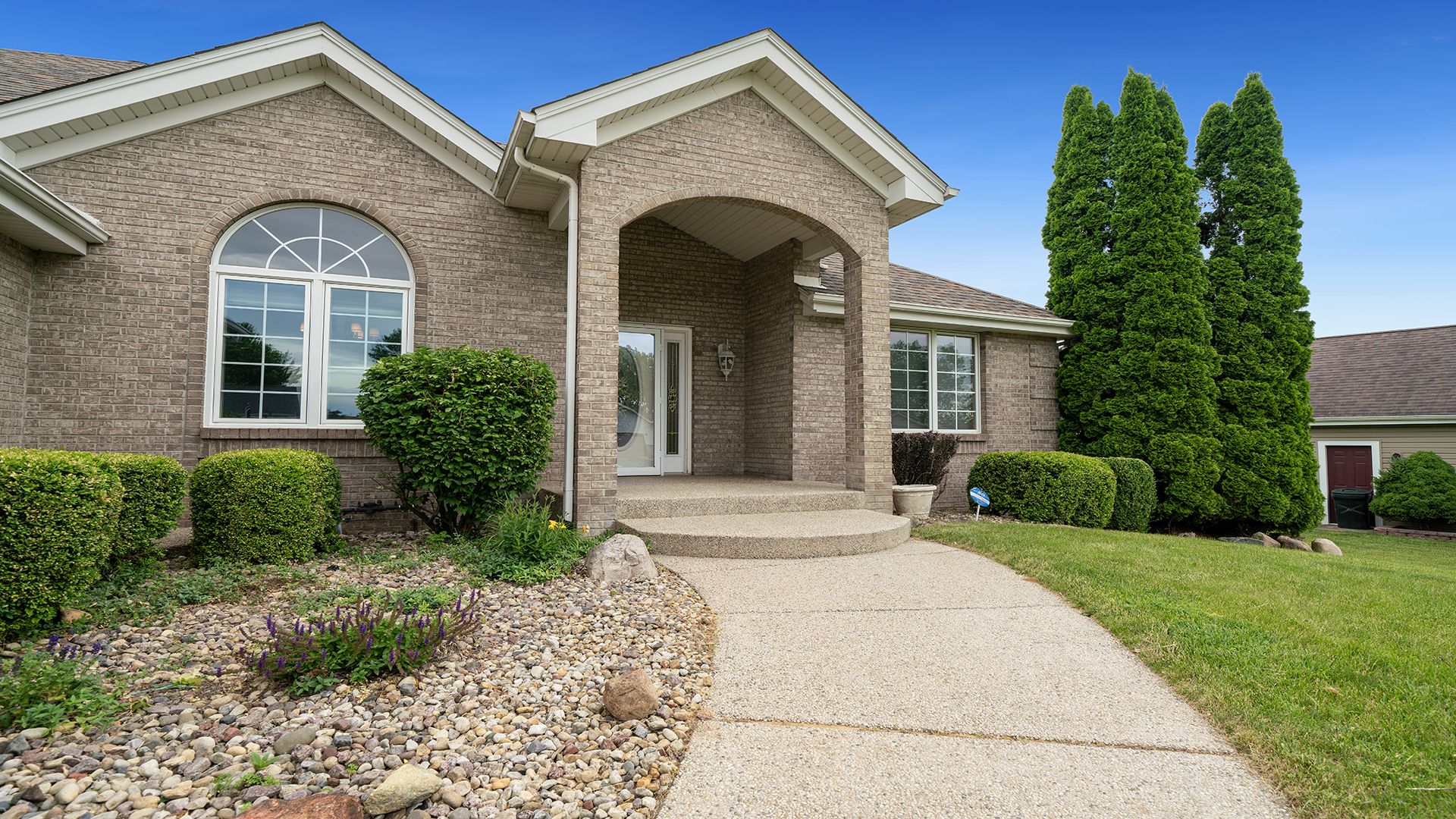 1126 Ingram Road Property Photo 1