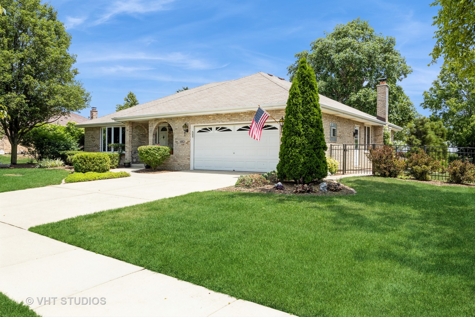18821 Dickens Drive Property Photo 1