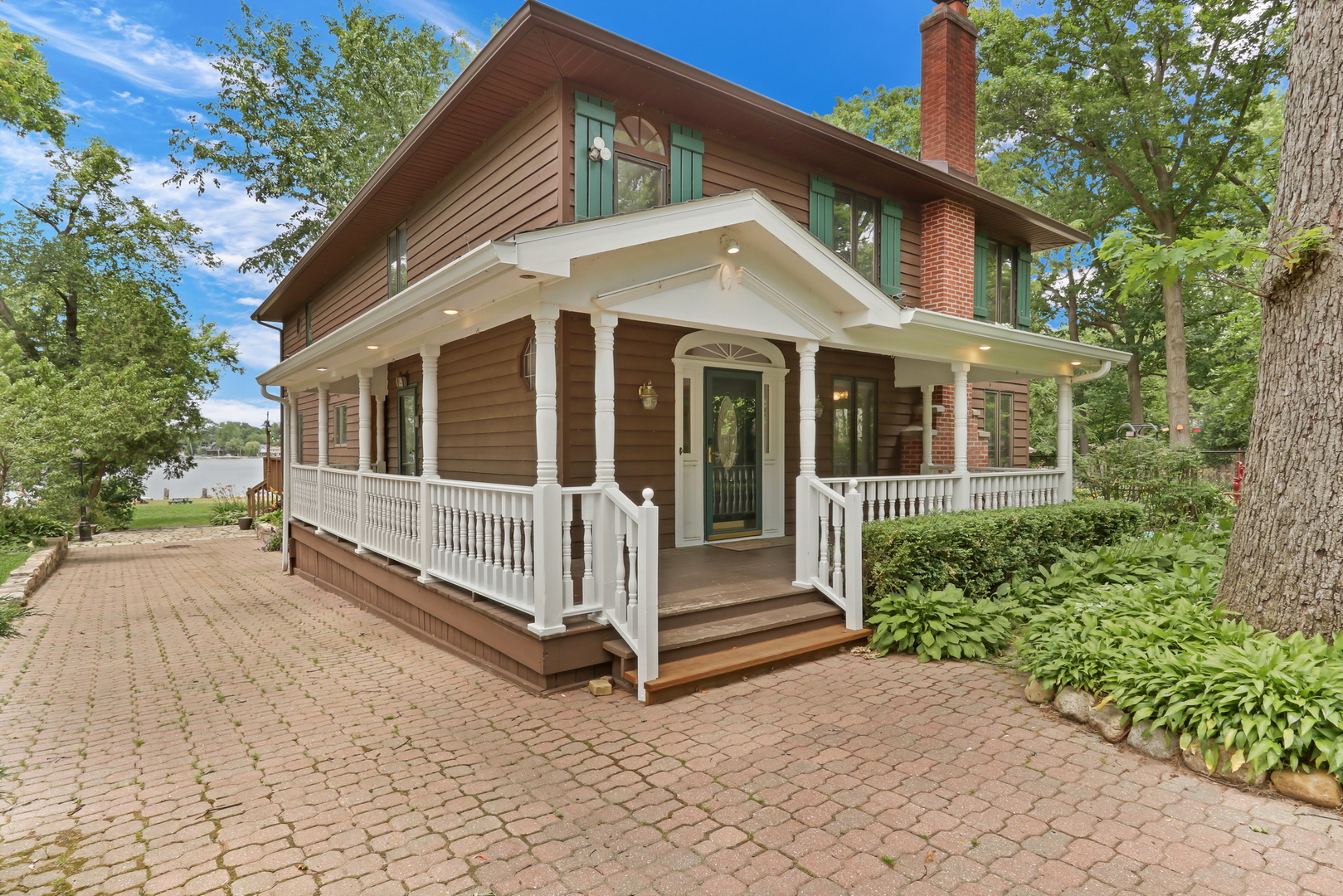 22806 W Loon Lake Boulevard Property Photo 1