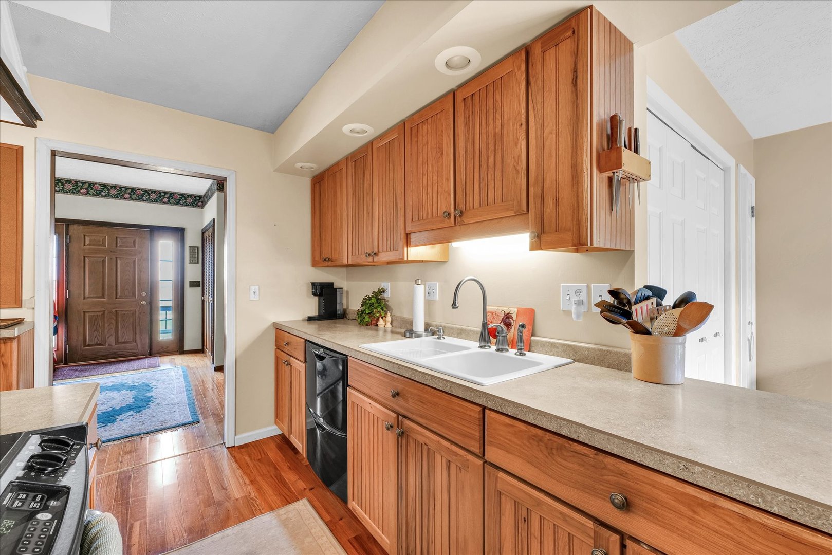 13809 Pine Road Property Photo 16