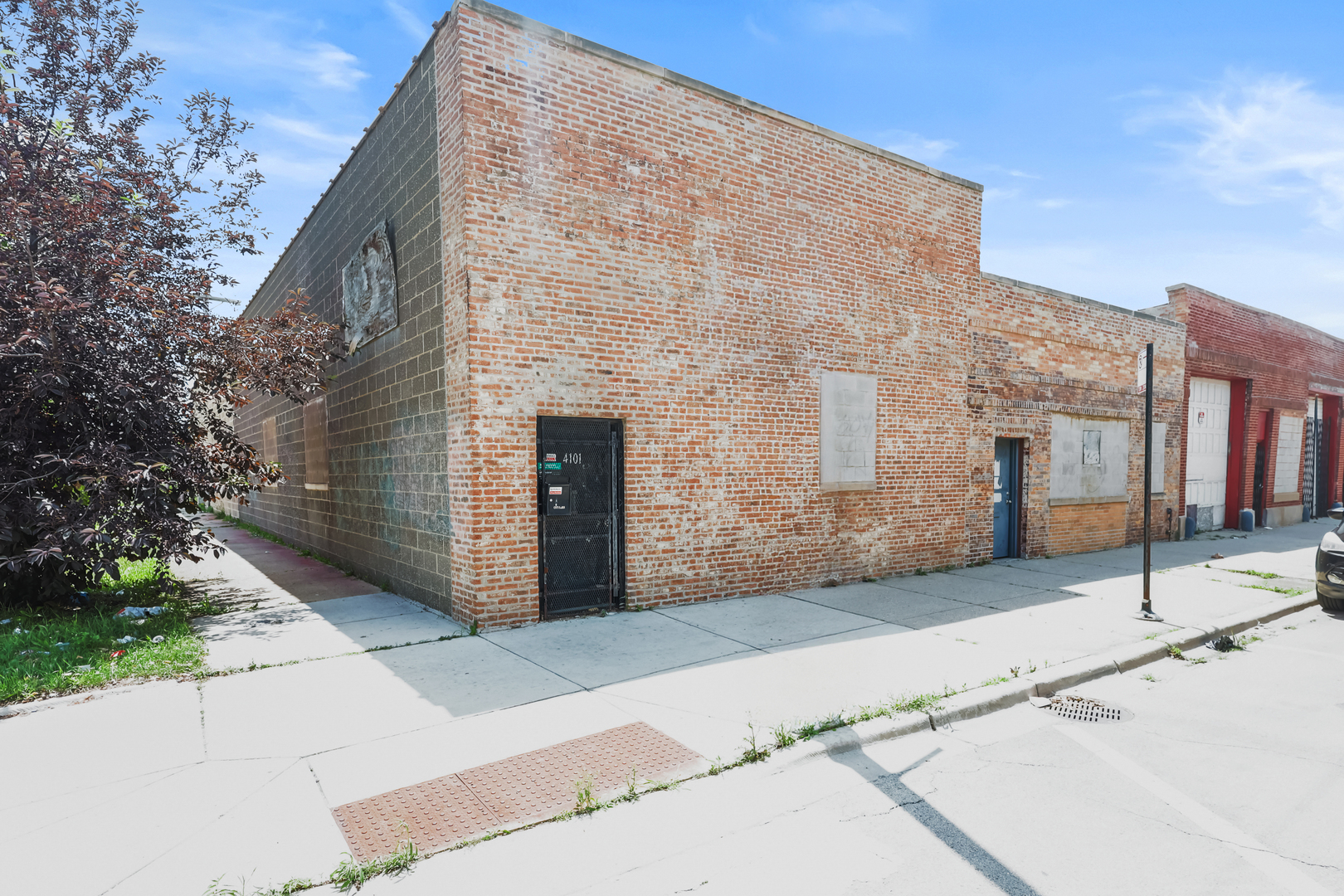4101-03 W Lake Street Property Photo 1