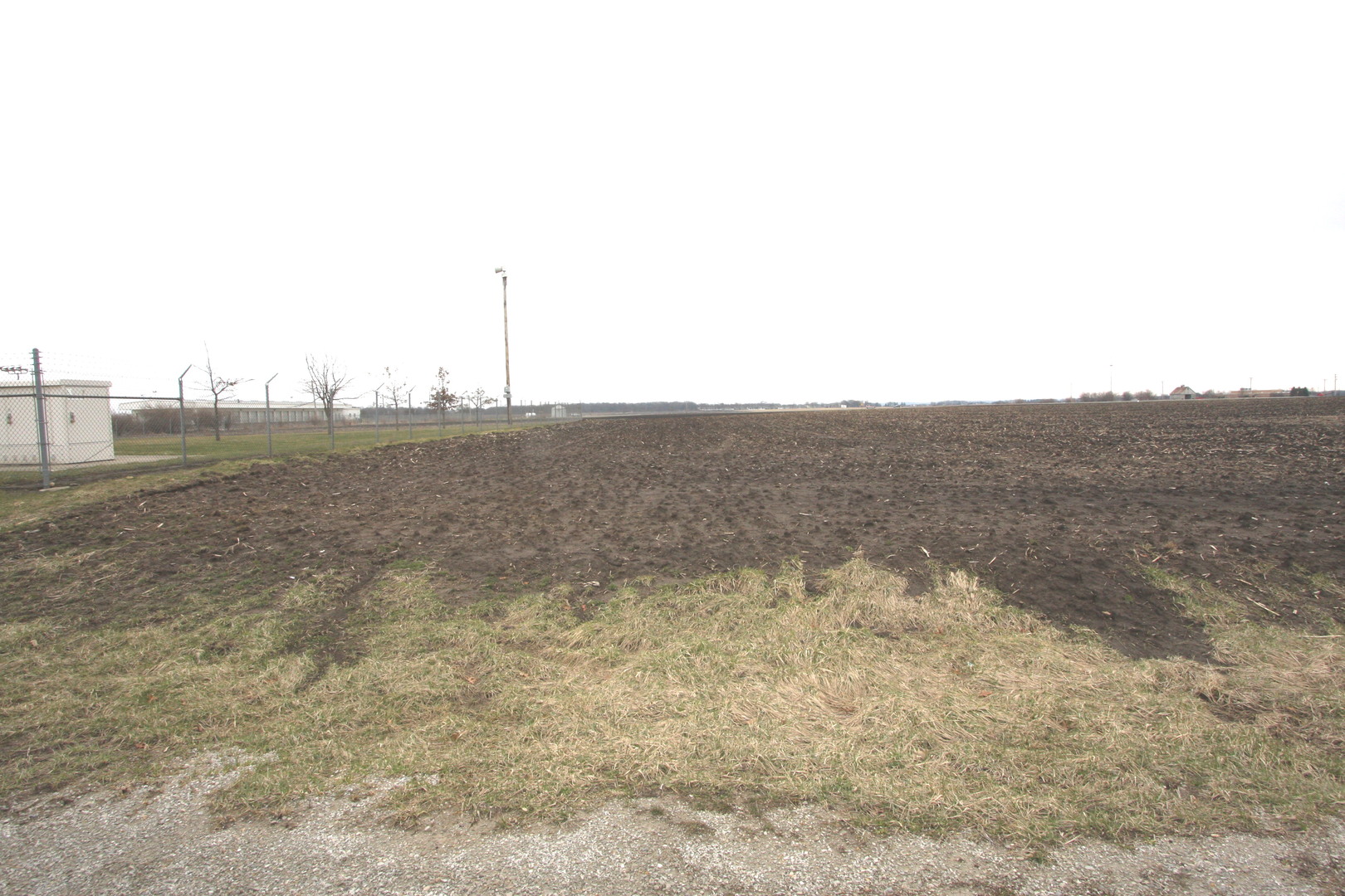 760 Progress Parkway Property Photo 3
