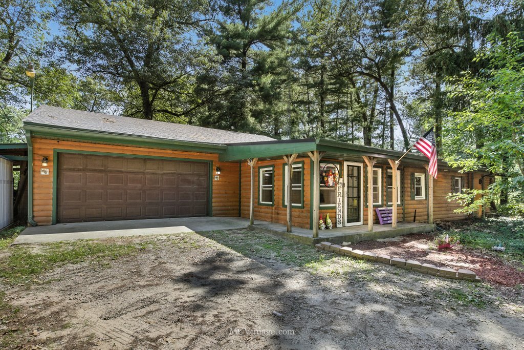 204 Wood Street Property Photo 1