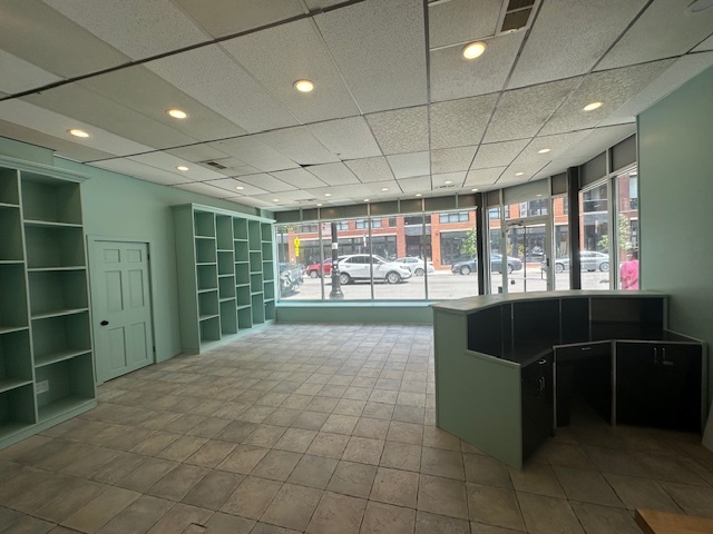 3108 N Milwaukee Avenue 1e Property Photo 2