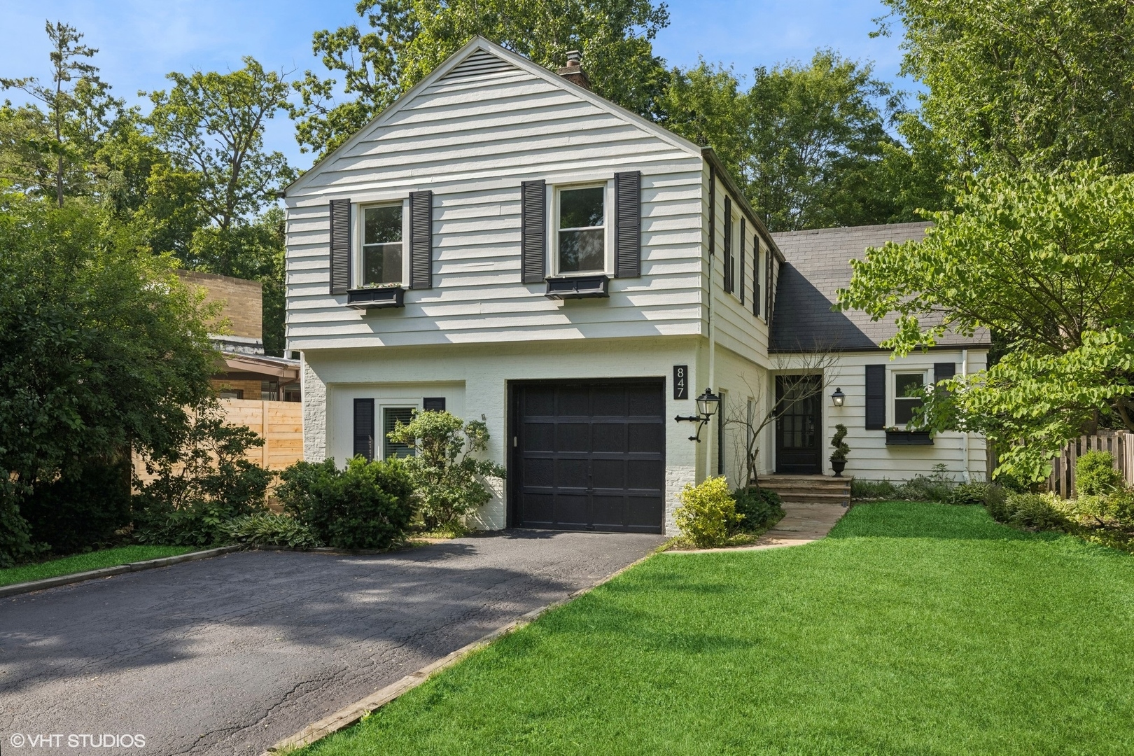 847 Marion Avenue Property Photo 1