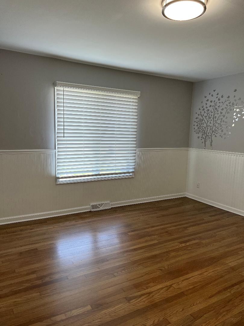 7836 W 103 Street Property Photo 6