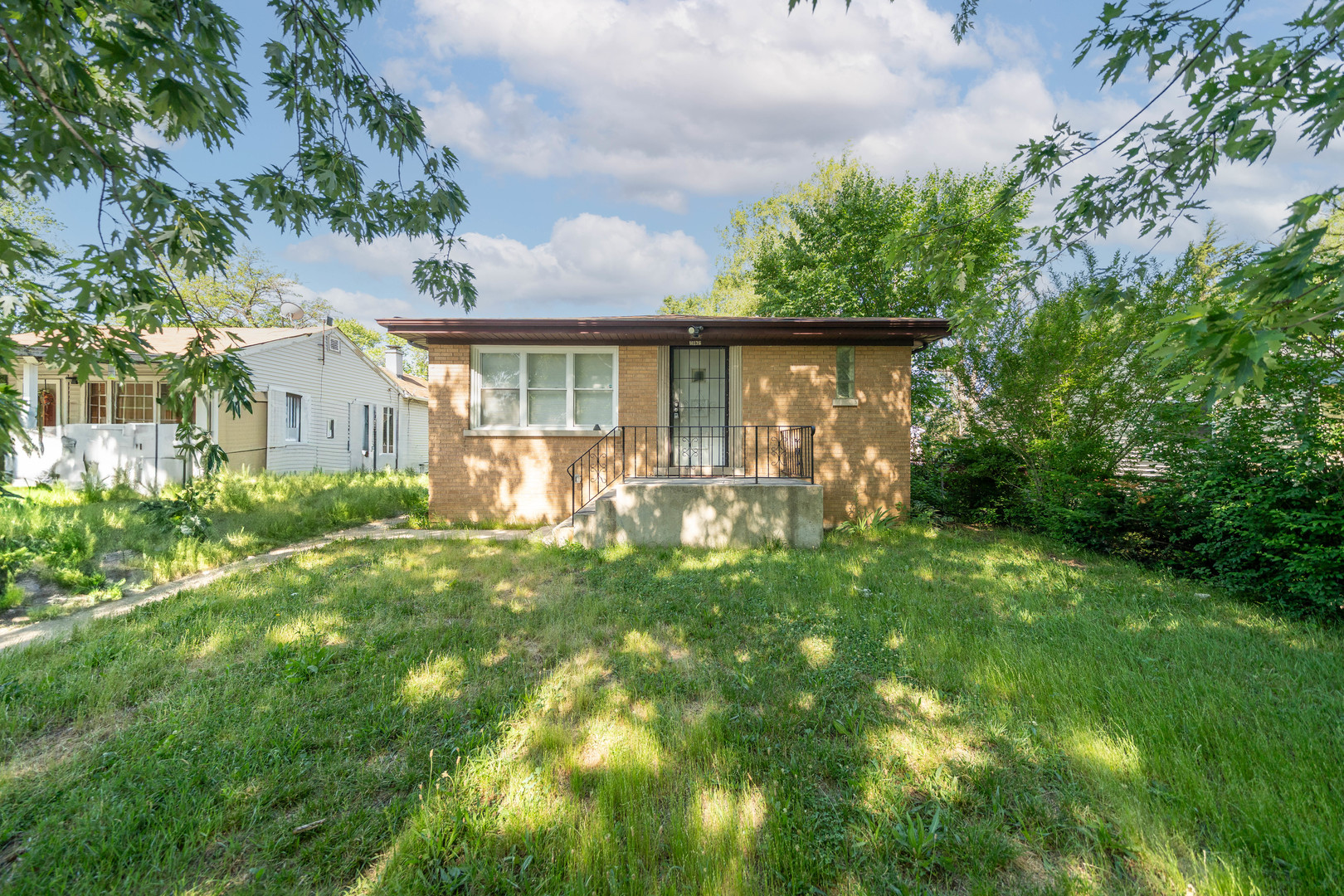 16138 Finch Avenue Property Photo 1