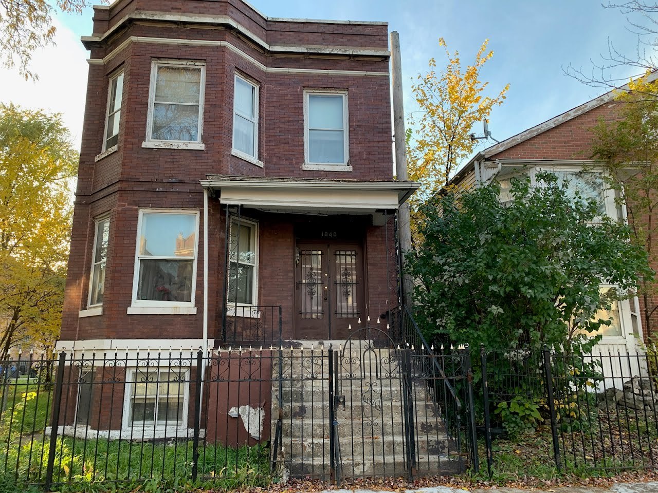 1840 S Springfield Avenue Property Photo 1