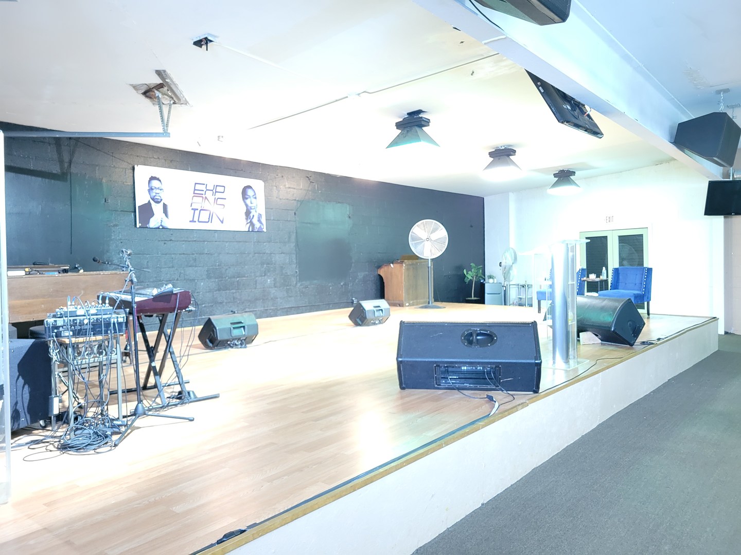 1413 E End Avenue Property Photo 9