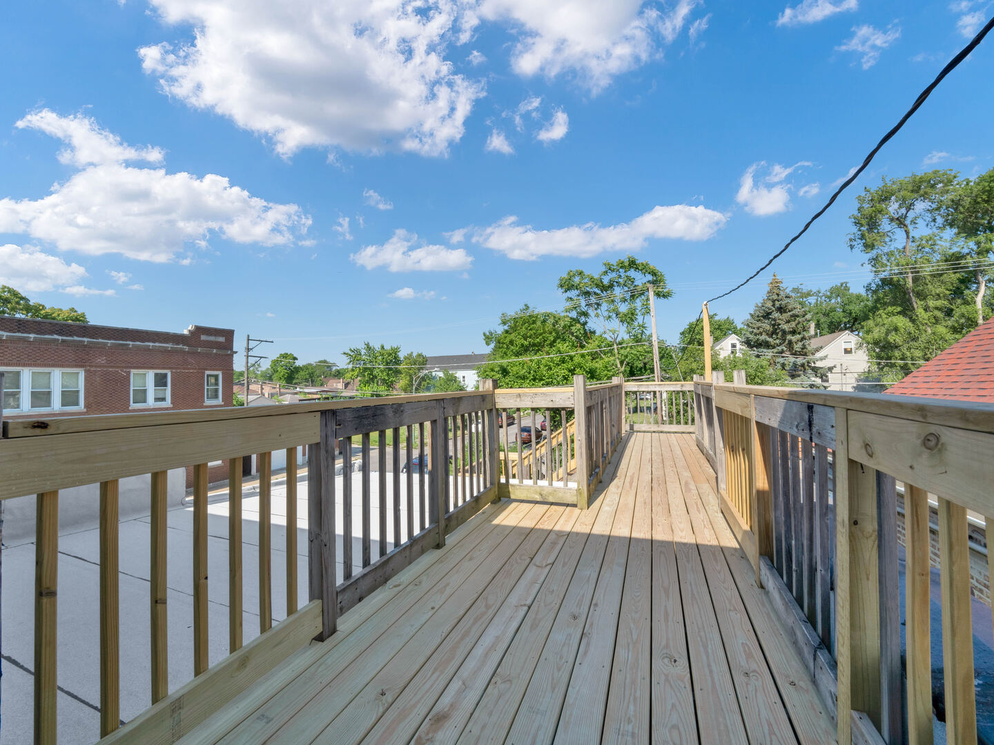5242 S Damen Avenue Property Photo 8