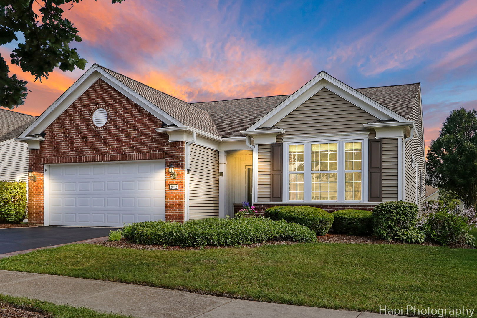 2942 Ravinia Circle Property Photo 1