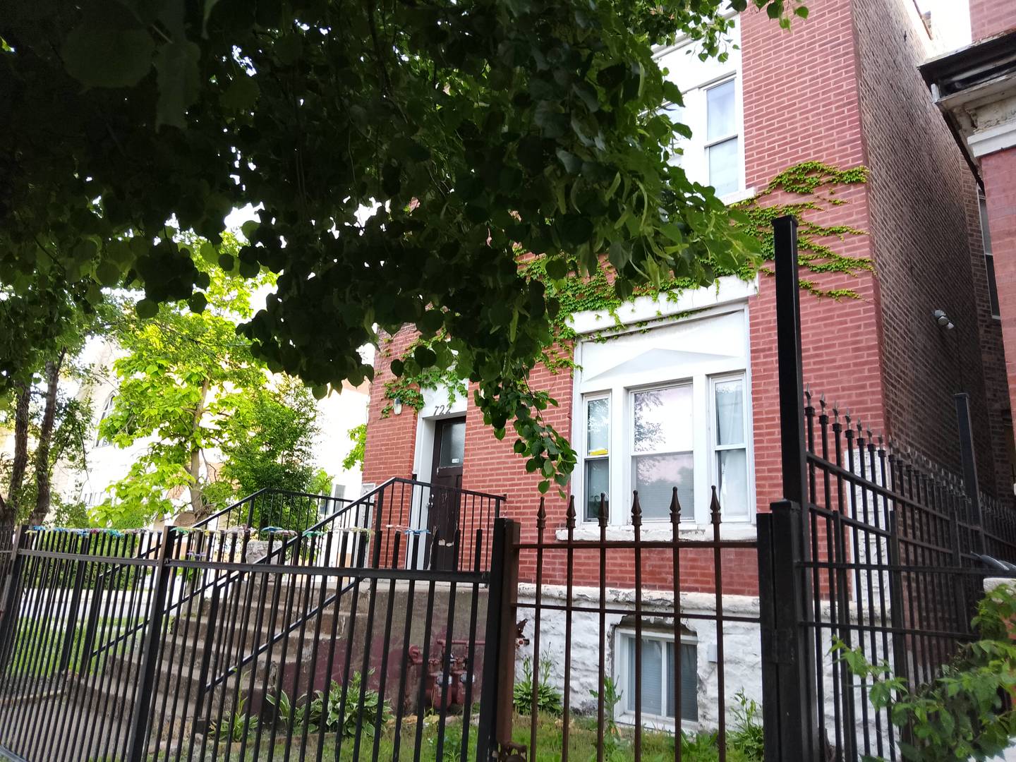 722 W 59th Street Ll Property Photo 1
