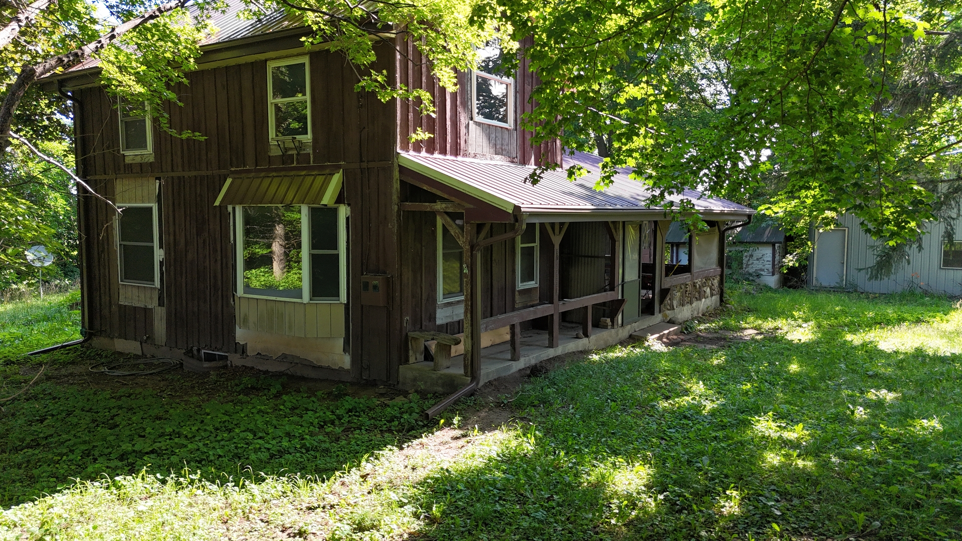 5437 N Stillman Road Property Photo 1