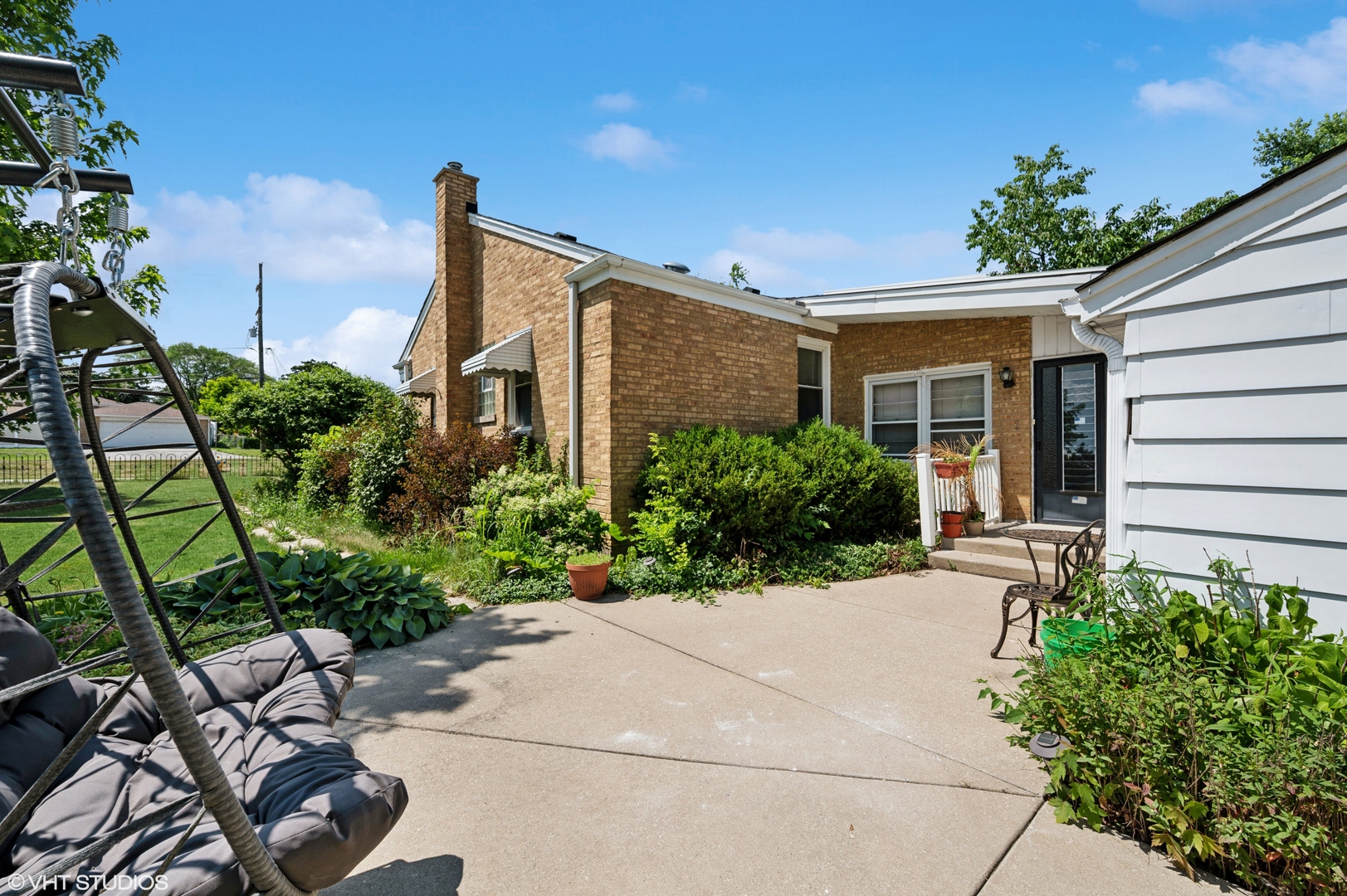 8301 N Waukegan Road Property Photo 3