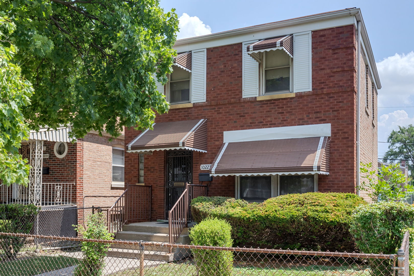 10223 S Indiana Avenue Property Photo 1