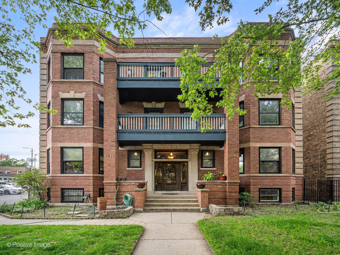 4618 N Racine Avenue 1F Property Image