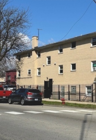 8258 S Maryland Avenue Property Photo 4
