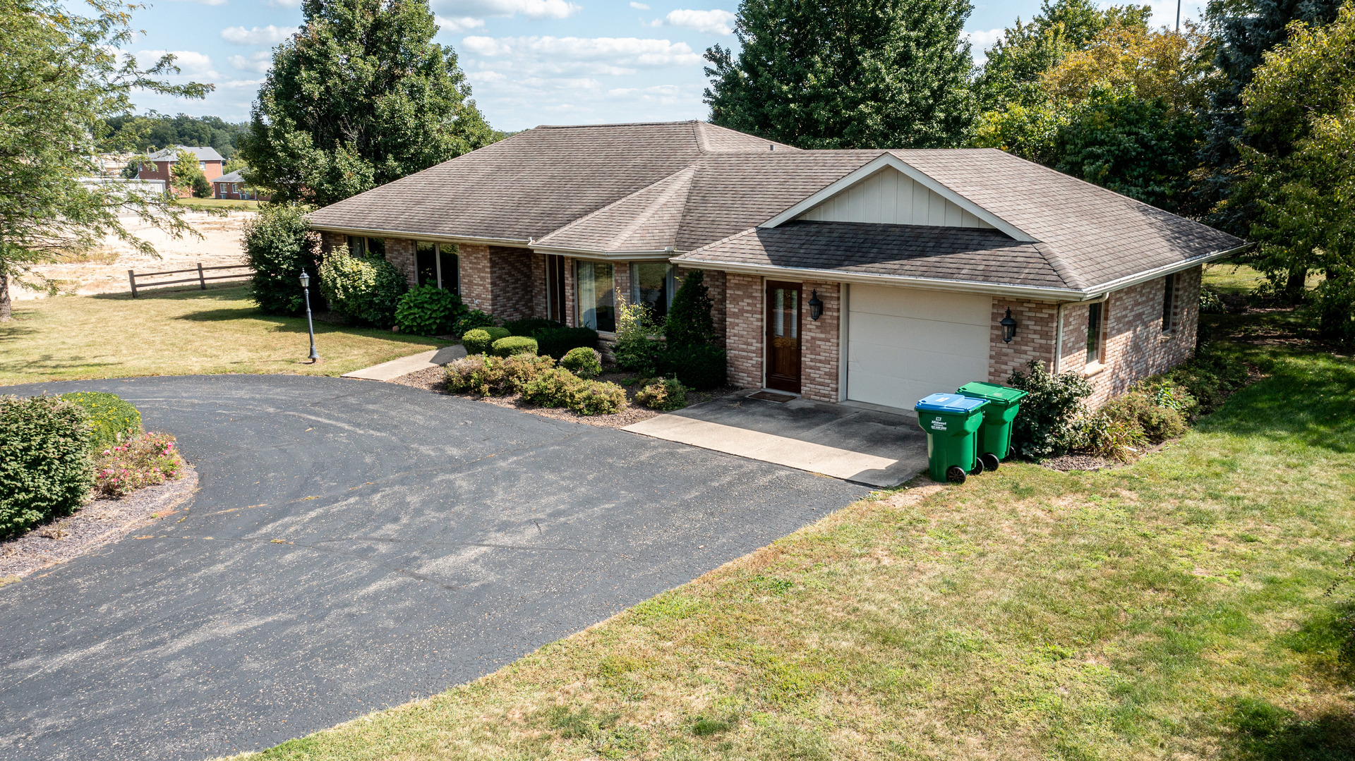 154 E Us Highway 34 Property Photo 1