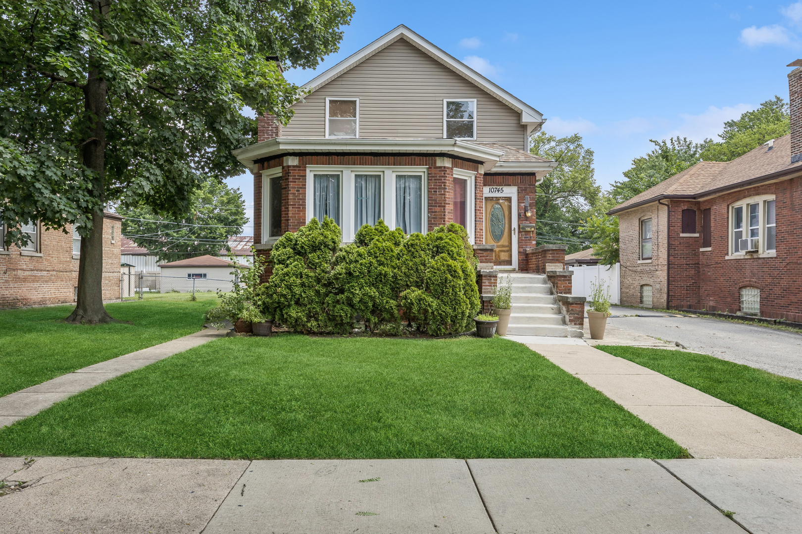 10745 S Church Street Property Photo 2