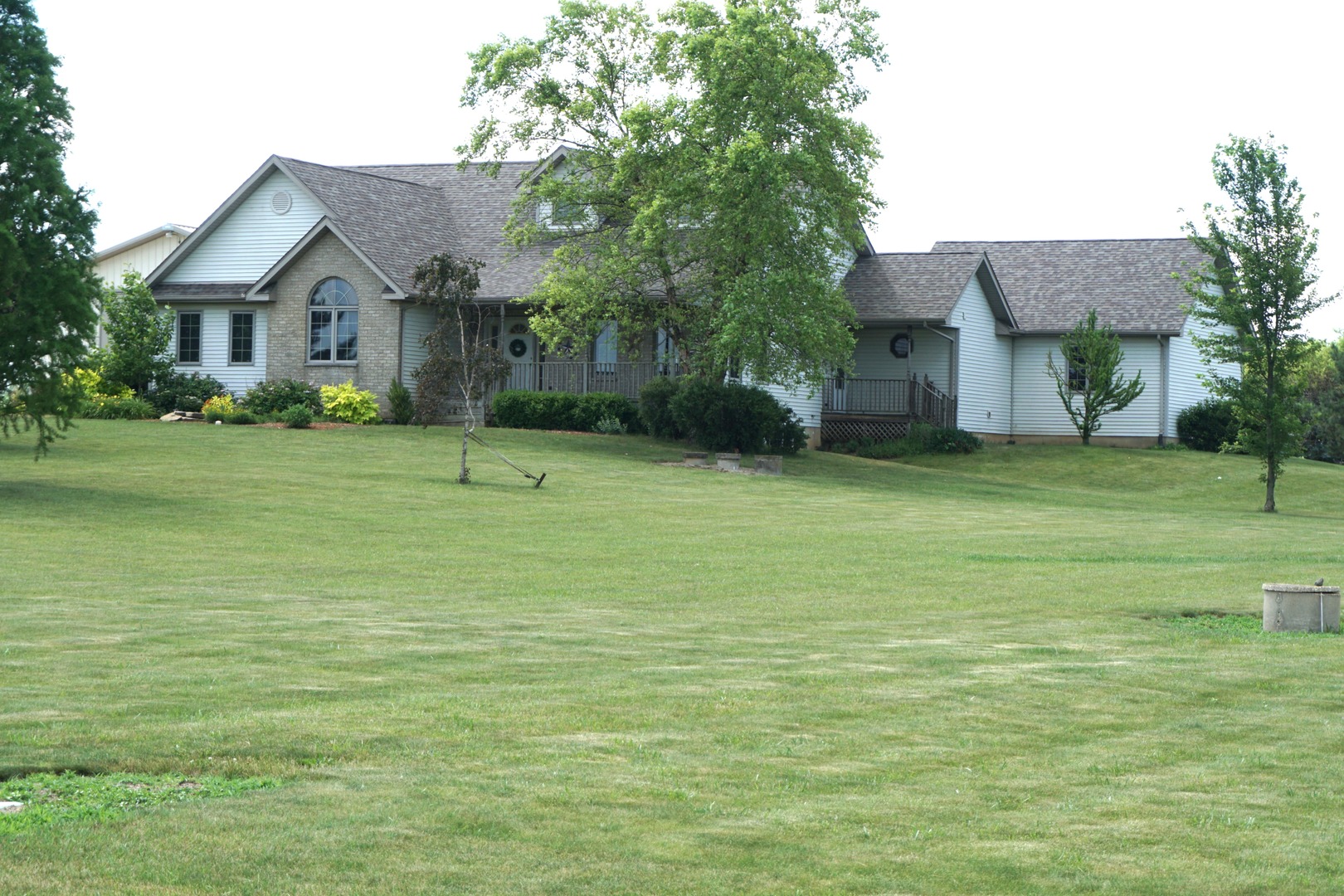 11348 E 9000n Road Property Photo 1