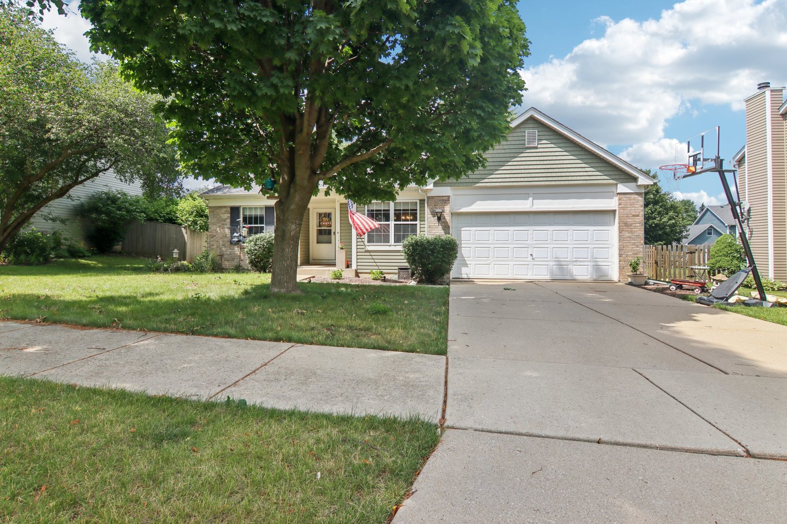 84 Arbor Avenue