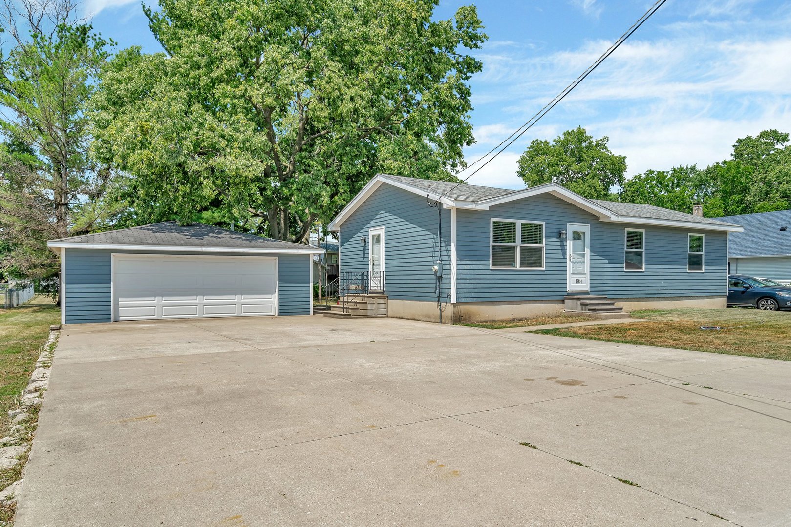 25034 S Center Street Property Photo 1