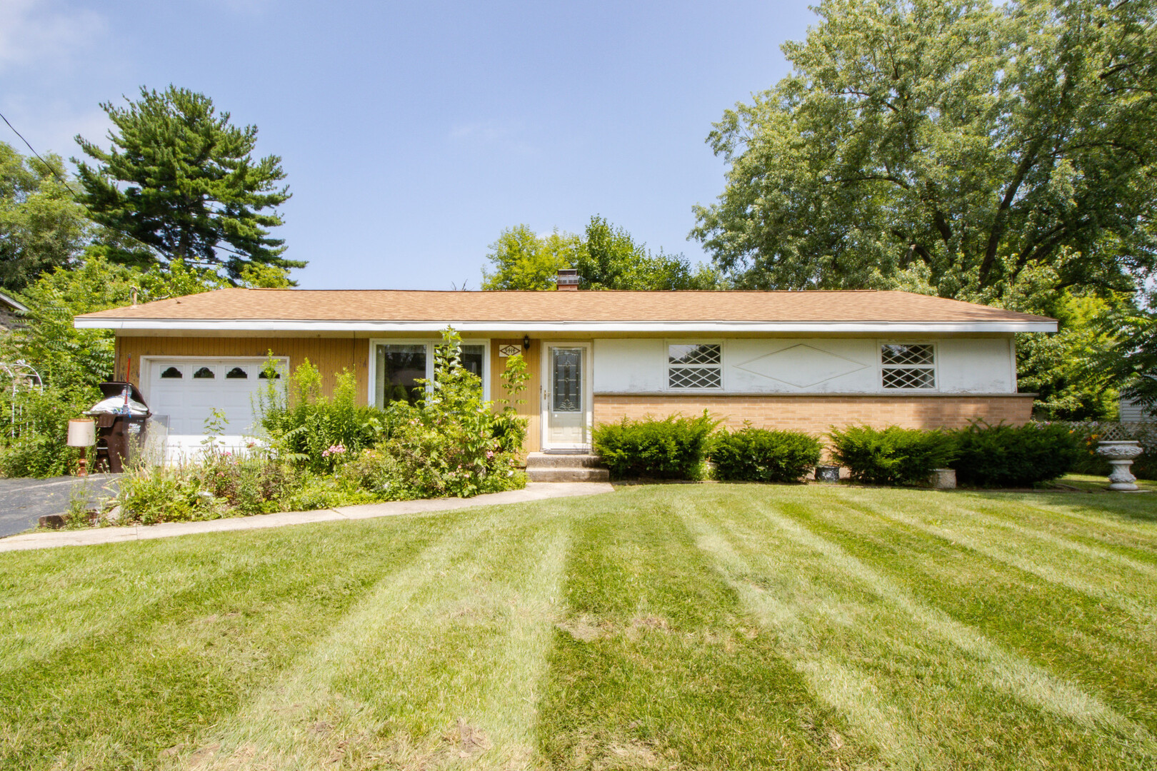 5414 May Avenue Property Photo 1