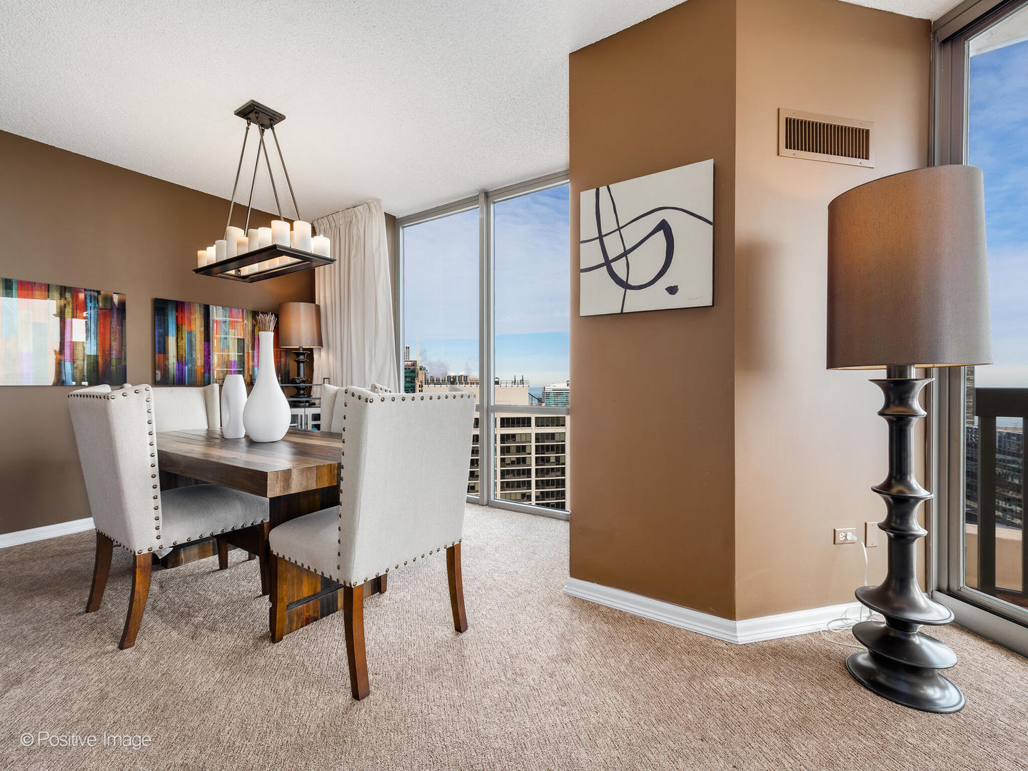 222 N Columbus Drive 4803 Property Photo 5